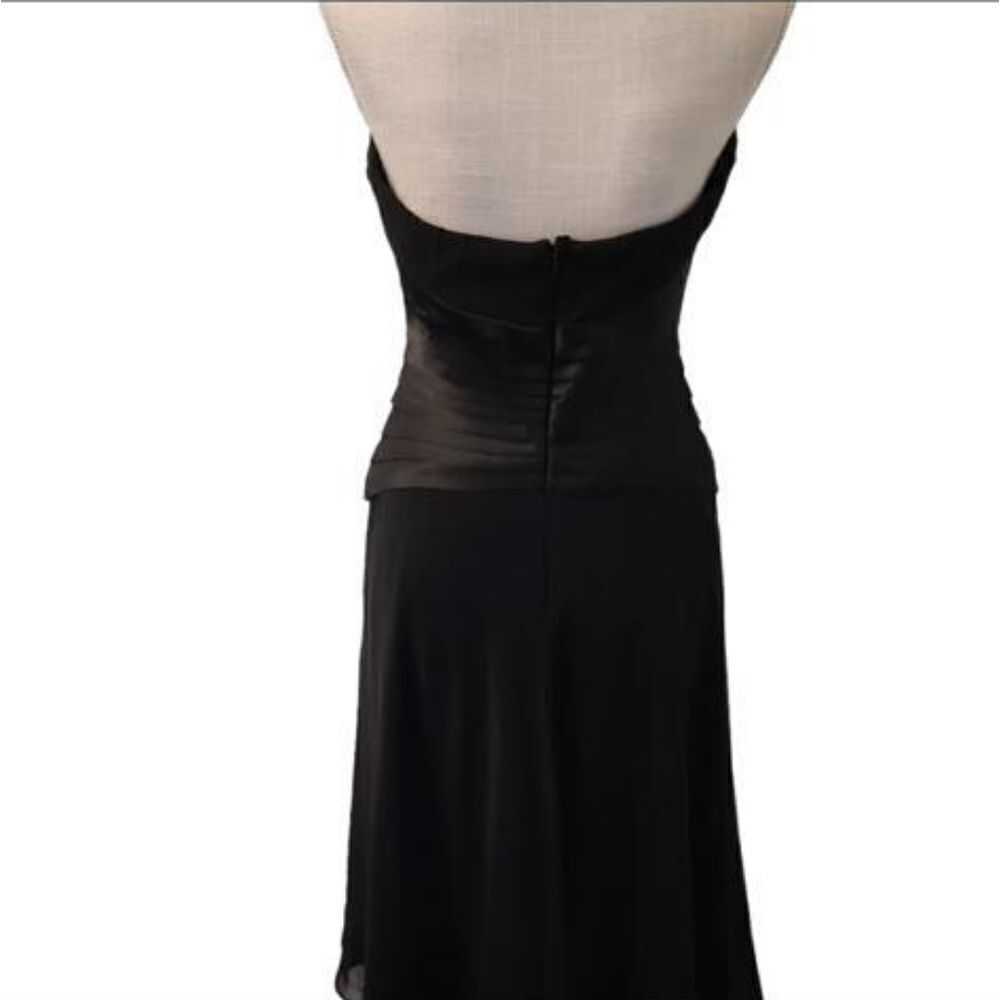 S.L . Fashions - Picture 3 of 4